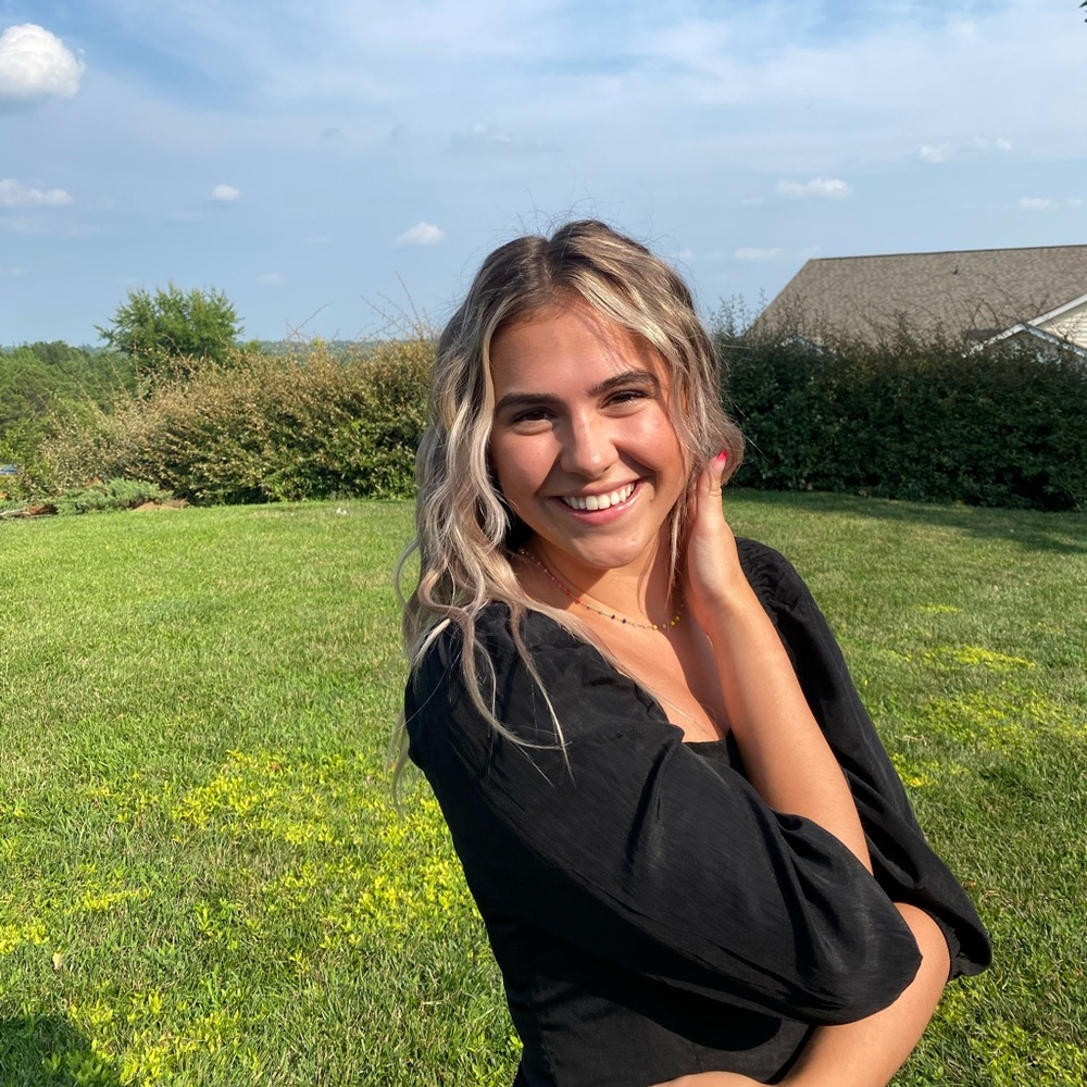 Meet your Posher, Savannah